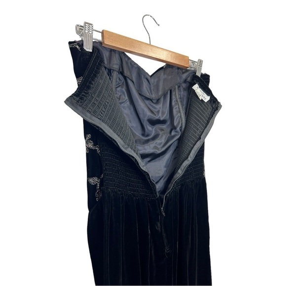 VINTAGE Positively Ellyn Velvet Strapless Sweetheart Neckline Mini Dress Black - Picture 5 of 9